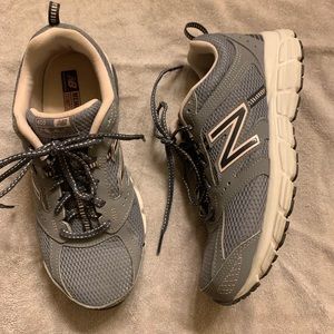 New Balance  98
Women's 430v1 Running Shoe